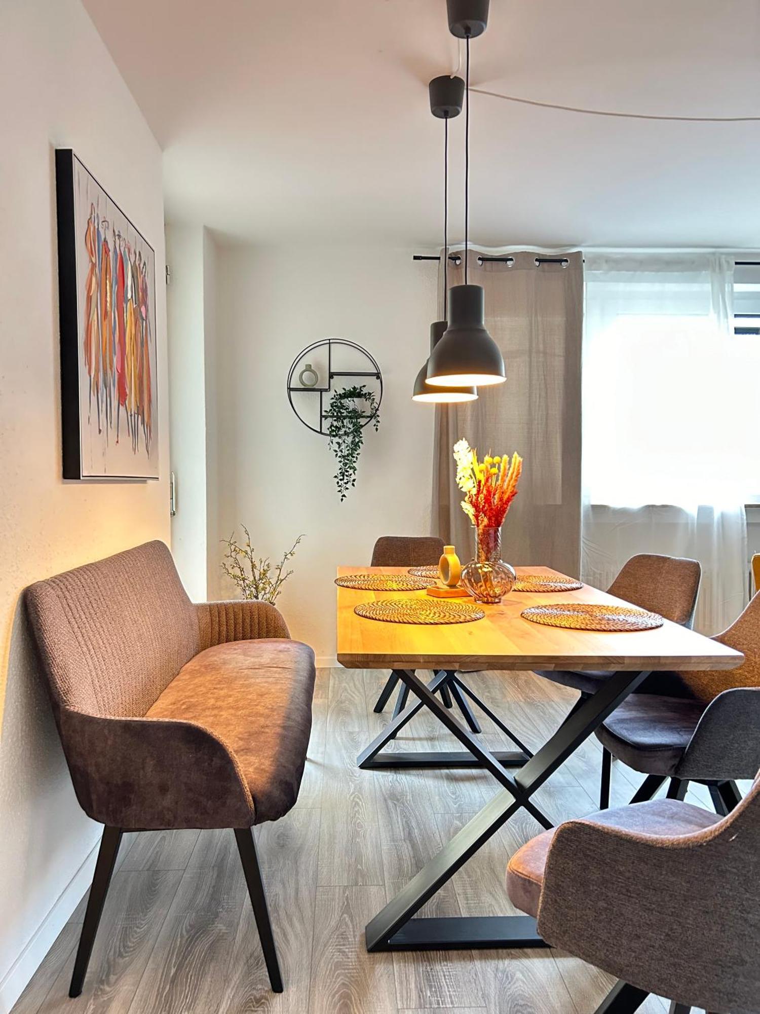 Modernes Designer-Apartment Fuer 7 Gaeste - 80Qm In Zentraler Lage, Self-Check-In Karlsruhe Exterior photo
